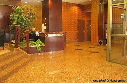 Glen Grove - Conservatory Tower Toronto Interior photo