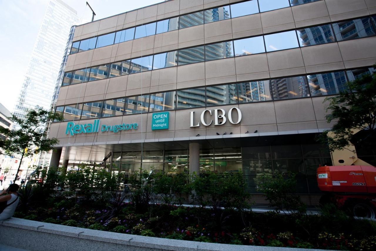 Glen Grove - Conservatory Tower Toronto Exterior photo