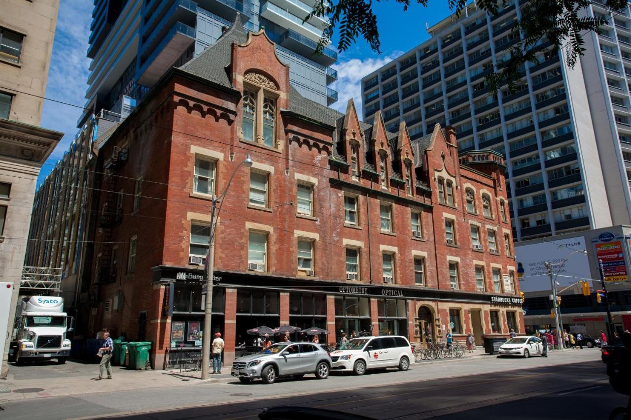 Glen Grove - Conservatory Tower Toronto Exterior photo